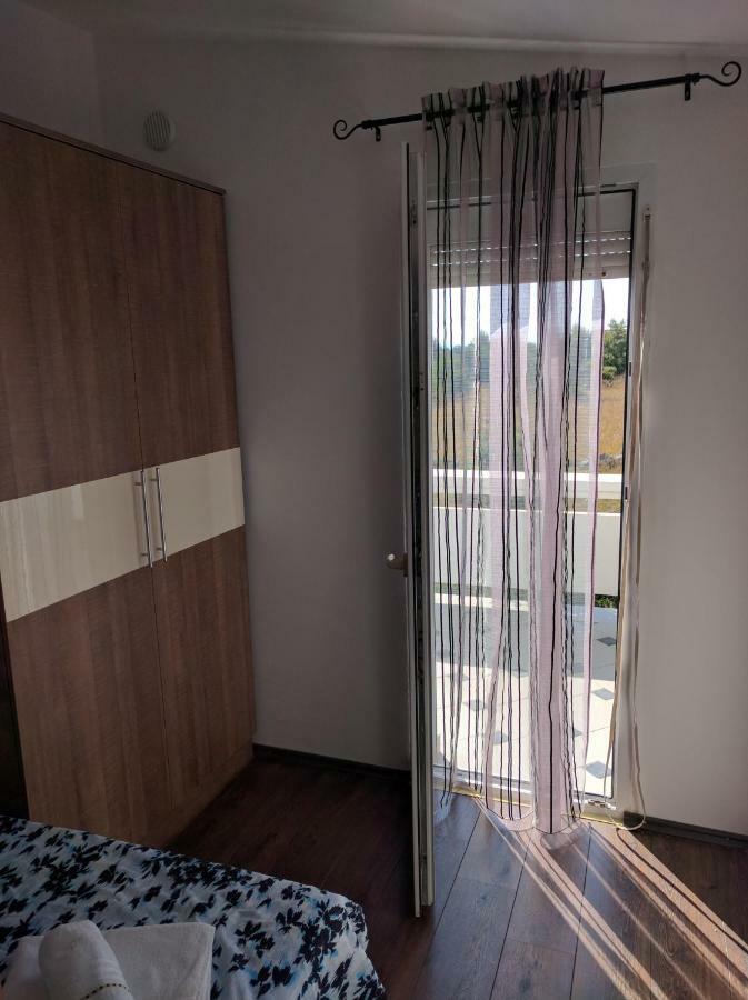 Apartmani Deak Вир Екстериор снимка
